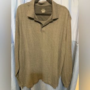 Men’s collared shirt